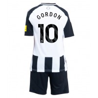 Maglie da calcio Newcastle United Anthony Gordon #10 Prima Maglia Bambino 2024-25 Manica Corta (+ Pantaloni corti)